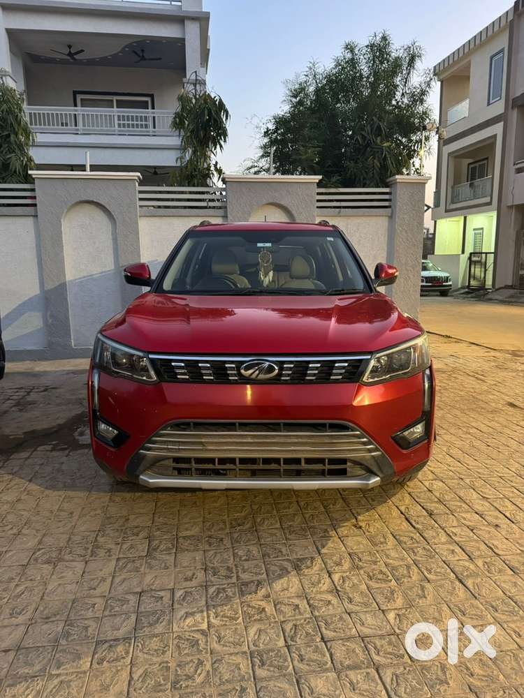 Mahindra Xuv300 2021 Diesel Well Maintained