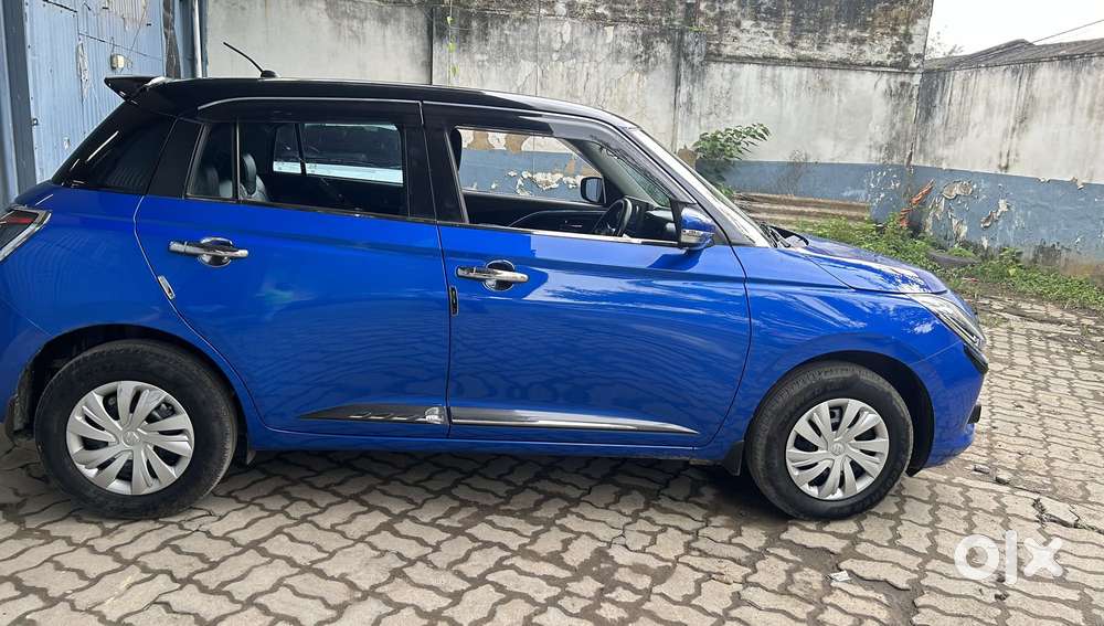Maruti Suzuki Swift Vxi Optional, 2024, Petrol