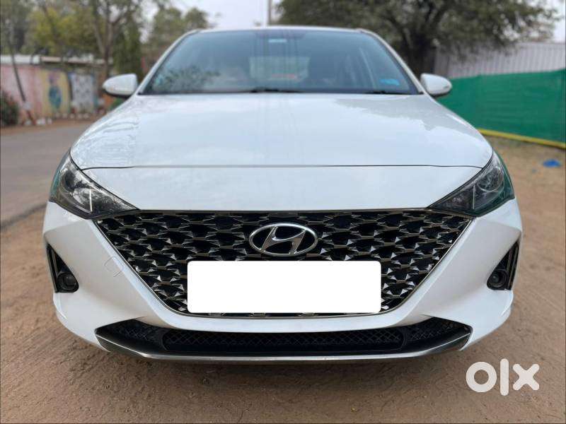 Hyundai Verna Sx 1.5 Petrol Ivt, 2022, Petrol