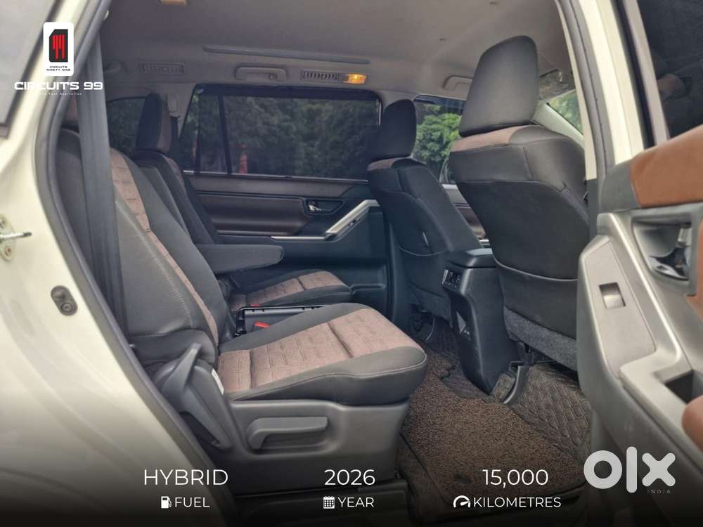 Toyota Innova Hycross 2.0 Vx (o) Hybrid 7 Str, 2026, Cng & Hybrids