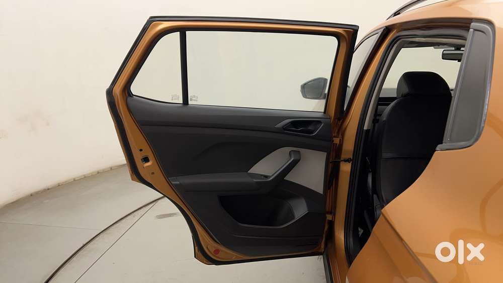 Skoda Kushaq Active 1.0 Tsi Mt, 2022, Petrol