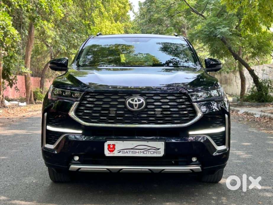 Toyota Innova Hycross 2.0 Zx Hybrid 7 Str, 2024, Petrol