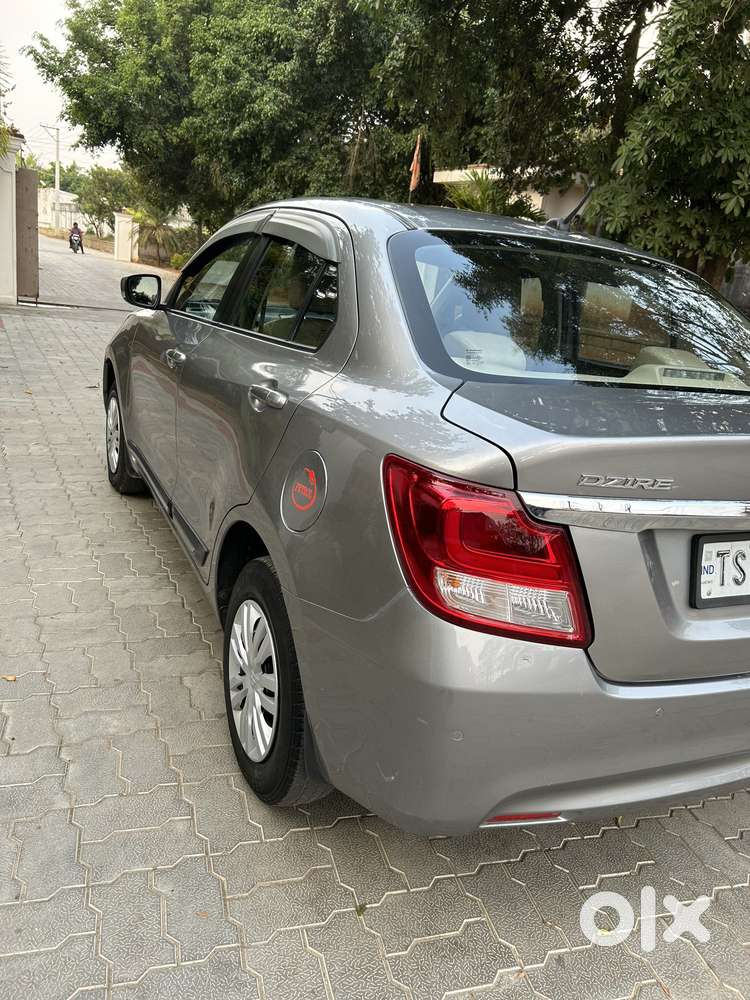 Maruti Suzuki Swift Dzire 1.3 Vxi, 2022, Petrol