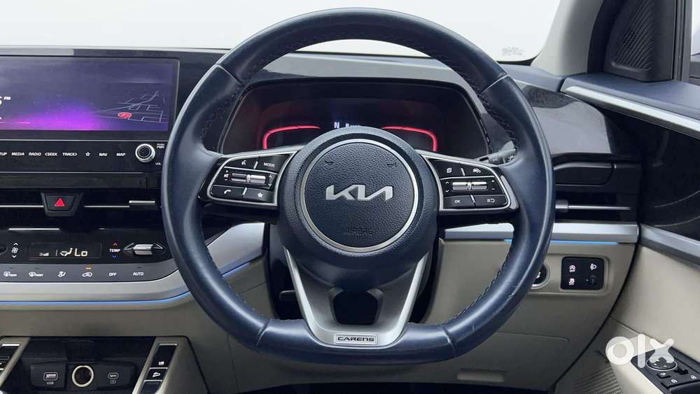 Kia Carens 1.5 Luxury Plus Turbo 7 Str, 2023, Petrol