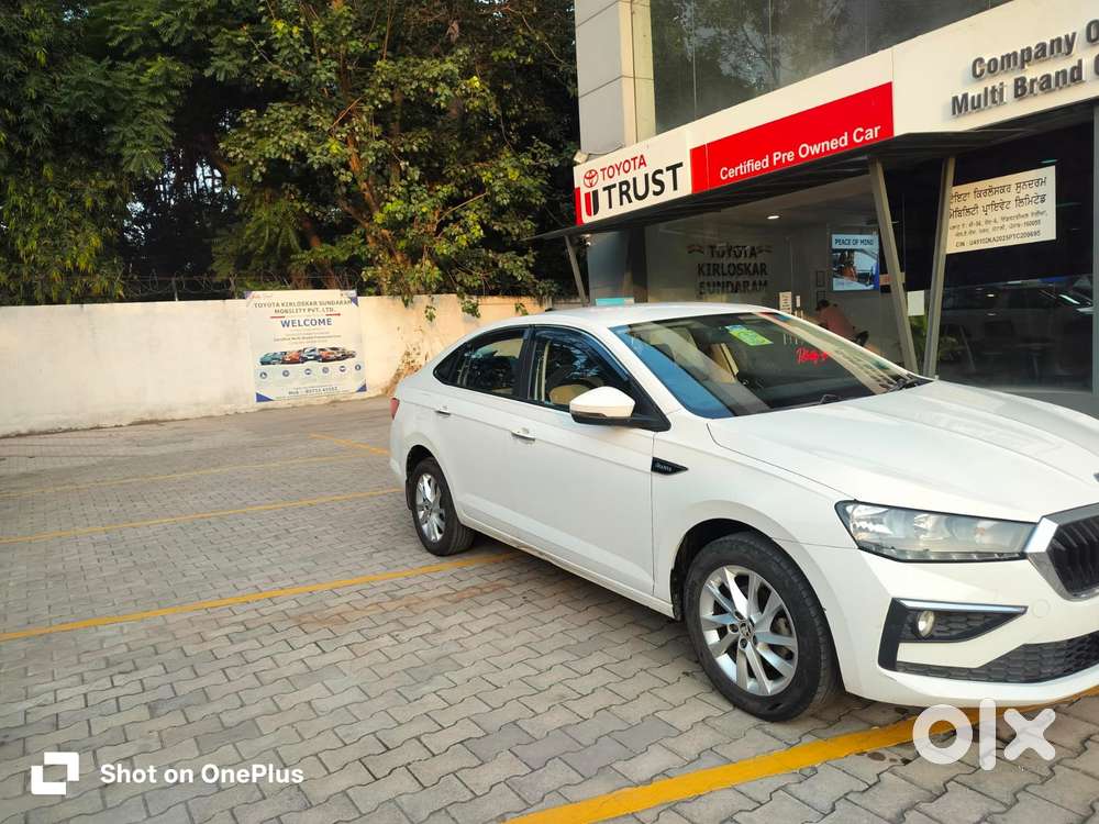 Skoda Slavia 1.0 Ambition Tsi At, 2023, Petrol