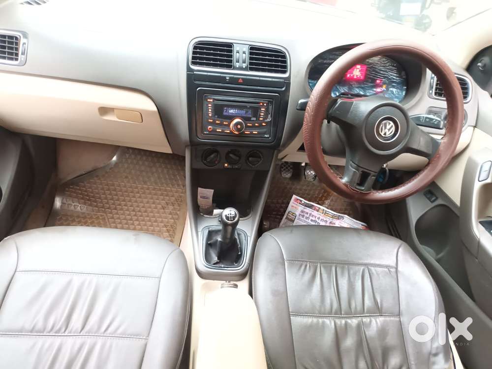 Volkswagen Vento 2010-2013 Petrol Comfortline, 2011, Petrol