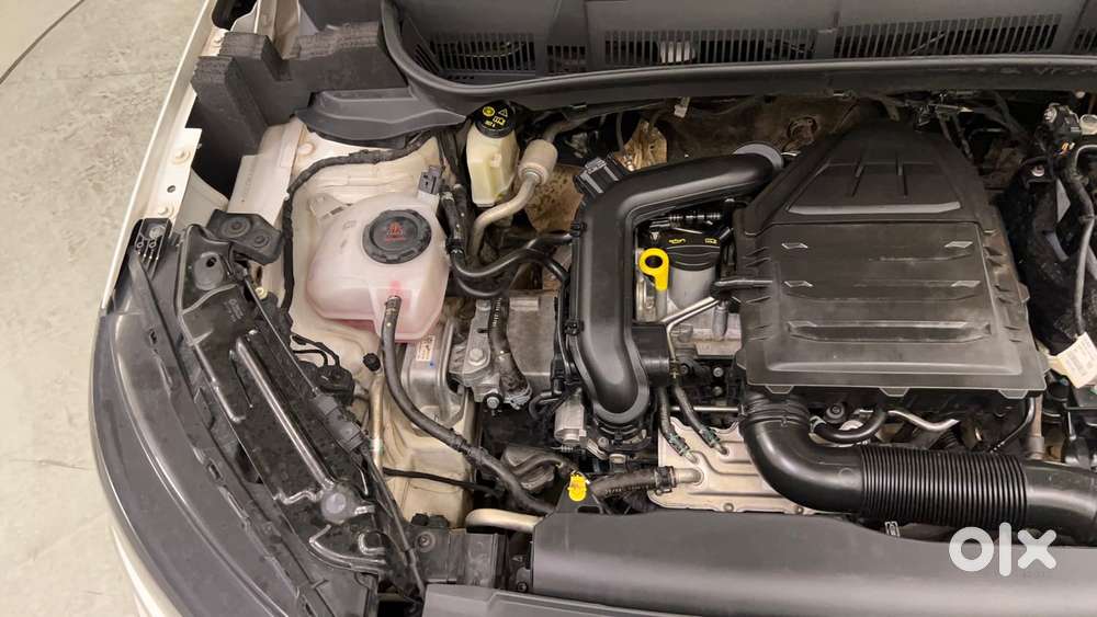 Skoda Kushaq Ambition 1.0l Tsi Mt, 2022, Petrol