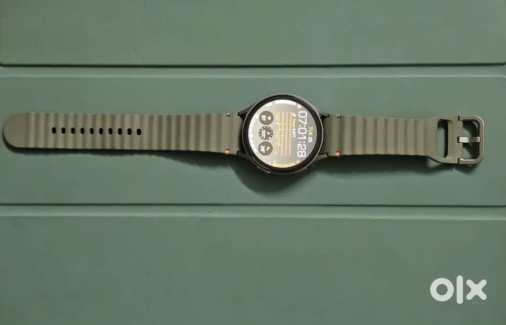 Samsung Galaxy Watch 7 44mm LTE (Jan 26 Bill | Warranty Till Jan 27)