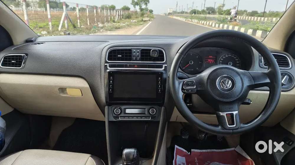 Volkswagen Vento Highline 2013