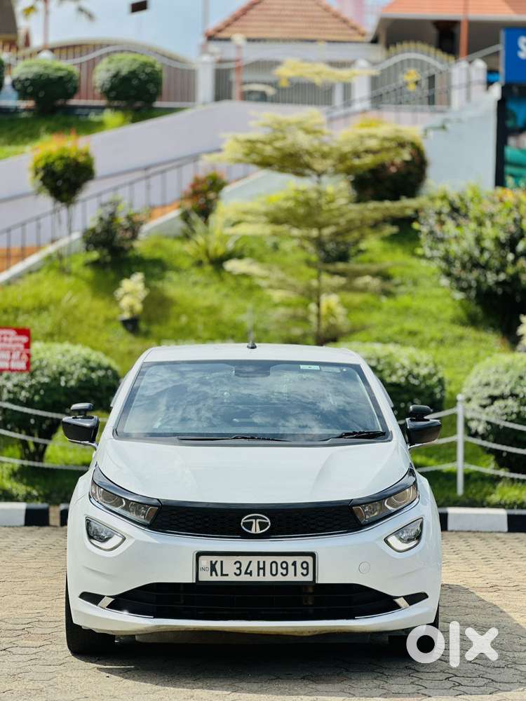 Tata Altroz Xz, 2022, Petrol