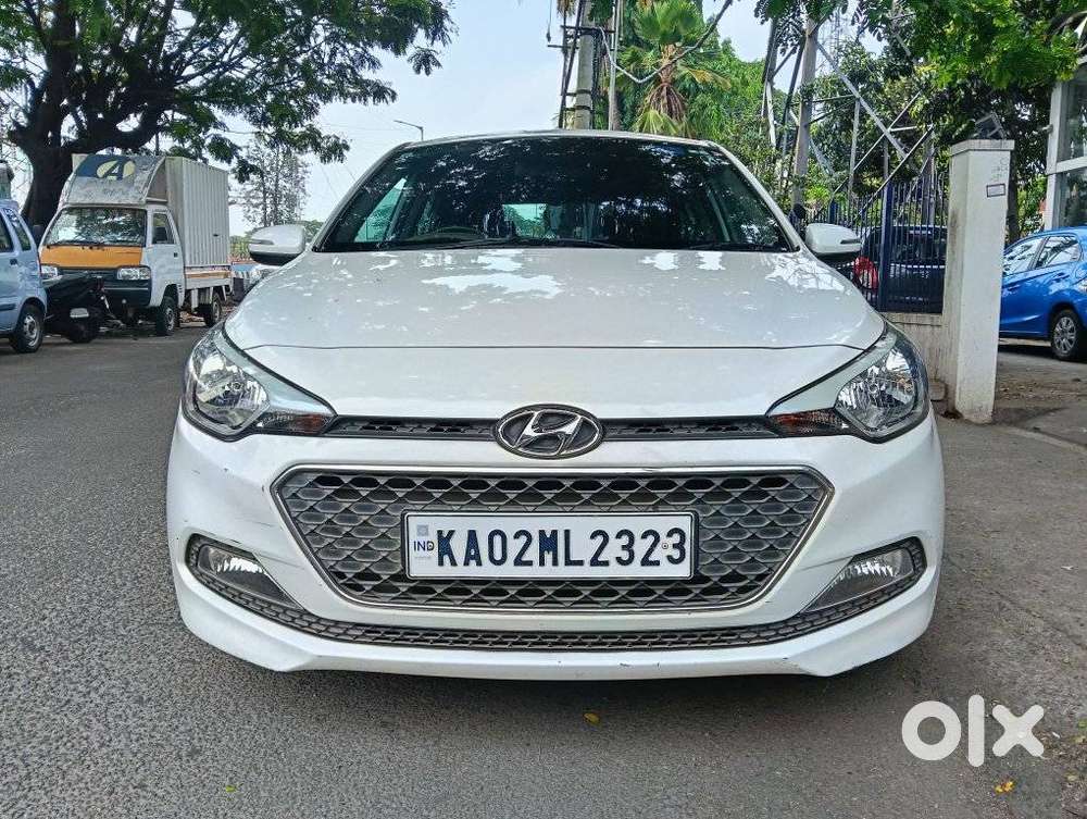 Hyundai I20 Asta (o) 1.2 Ivt, 2015, Petrol