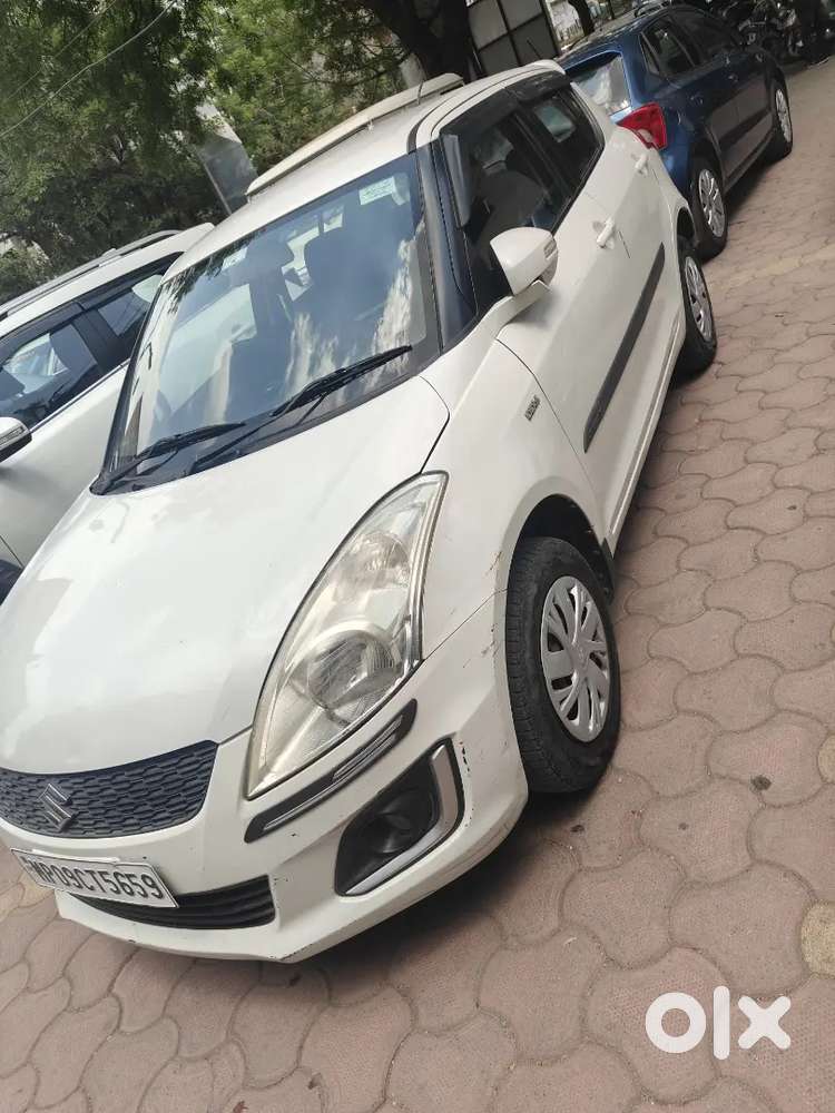 Maruti Suzuki Swift 2016