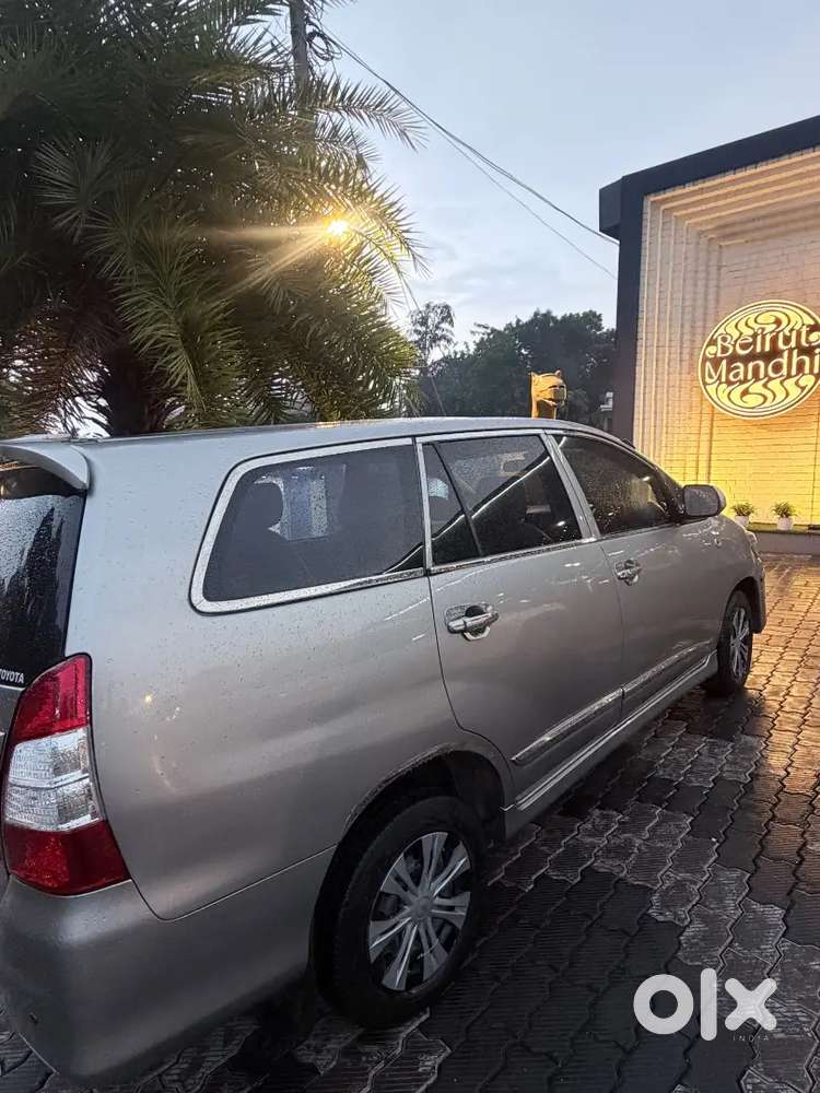 Toyota Innova Diesel 2015