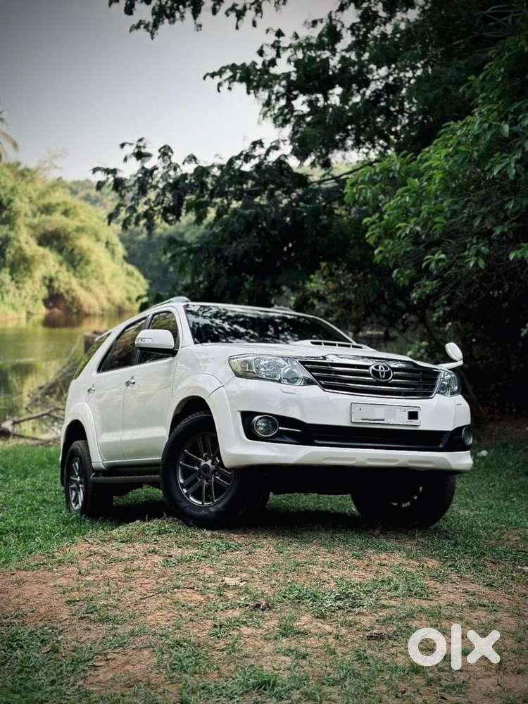 Toyota Fortuner 2015 Diesel Well Maintained