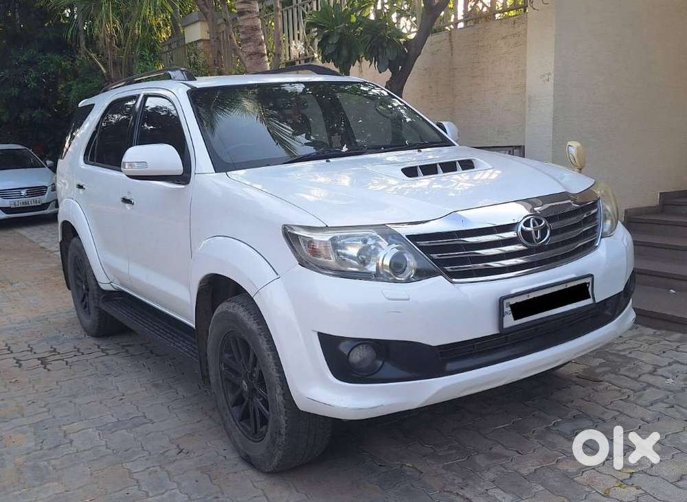 Toyota Fortuner 3.0 4x2 Mt, 2014, Diesel