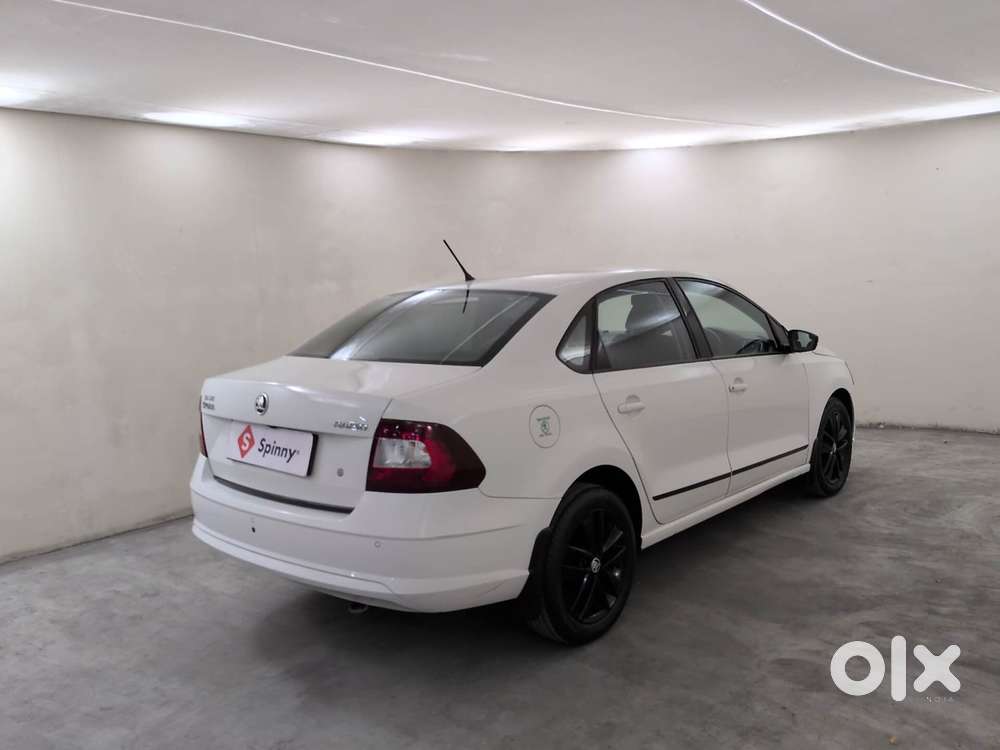 Skoda Rapid 1.0 Ambition Tsi At, 2021, Petrol