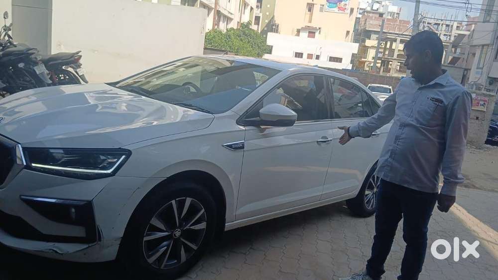 Skoda Slavia 2022 Petrol Well Maintained