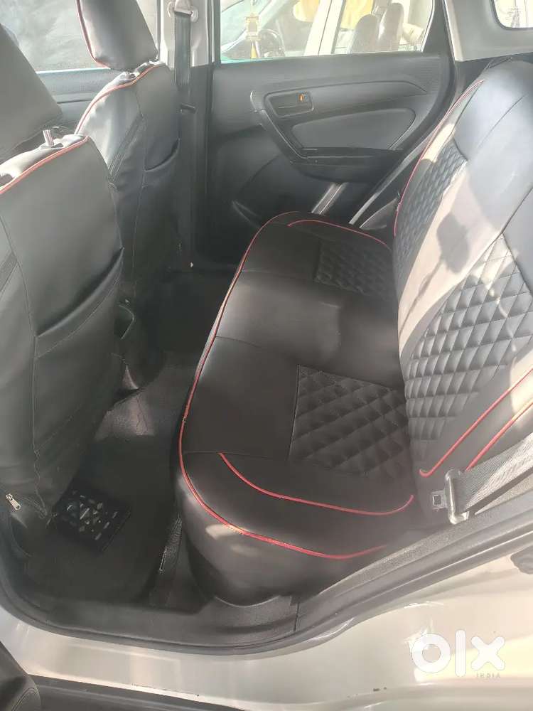 Brezza Lxi Optional 2022 Model 1st Owner 40000km Company Record 2air