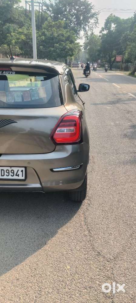 Maruti Suzuki New-gen Swift Zxi, 2023, Petrol