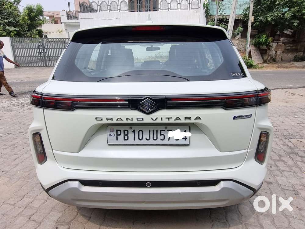 Maruti Suzuki Grand Vitara 1.5 Sigma Smart Hybrid, 2024, Petrol