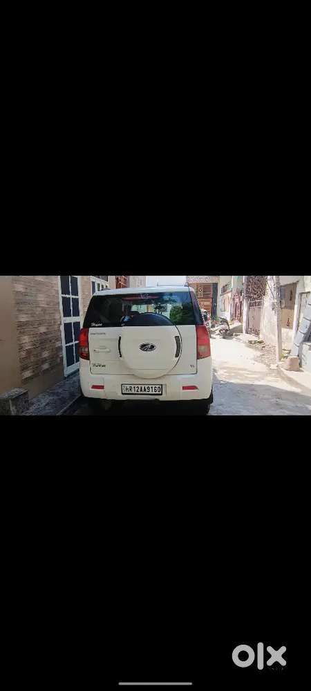 Mahindra Tuv 300 T8