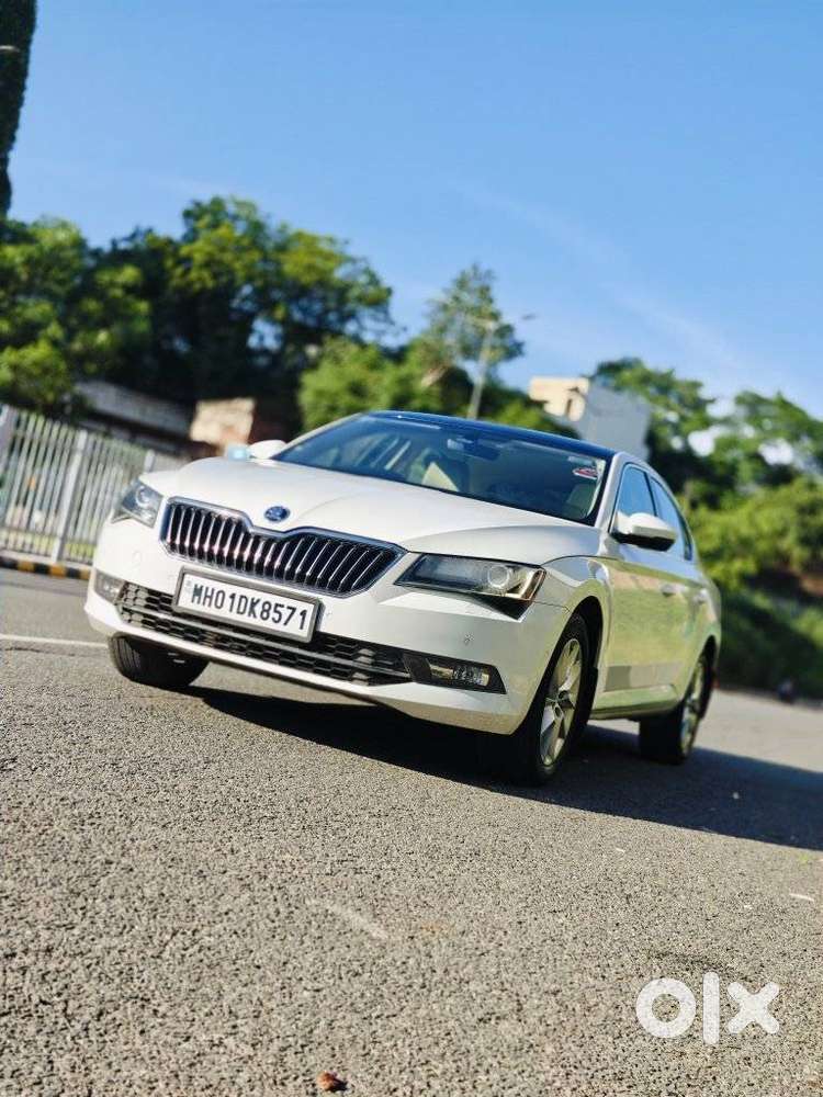 Skoda Superb L&k 1.8 Tsi At, 2020, Petrol