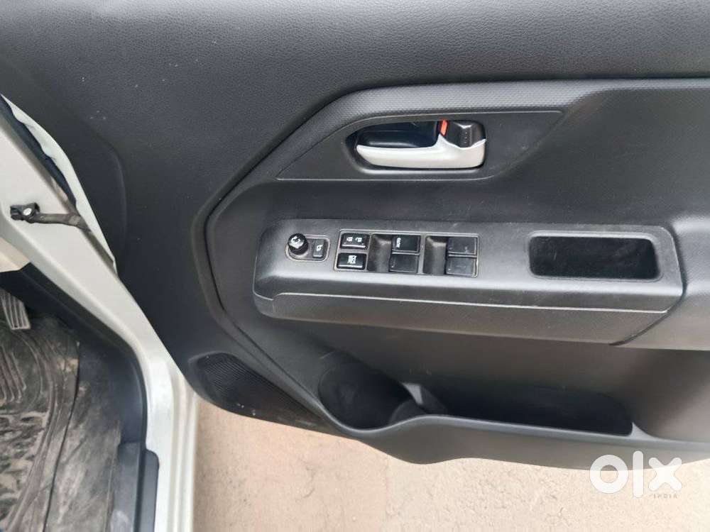 Maruti Suzuki Wagon R 1.2 Zxi, 2022, Petrol