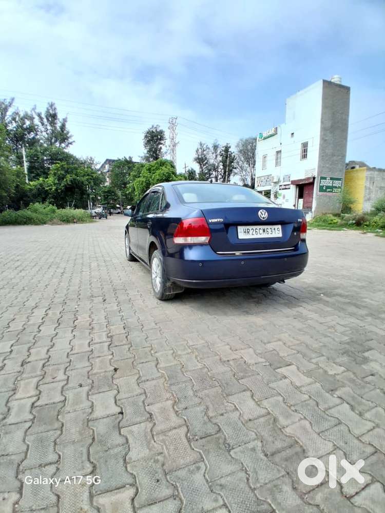 Volkswagen Vento 1.5 Tdi Comfortline At, 2015, Petrol