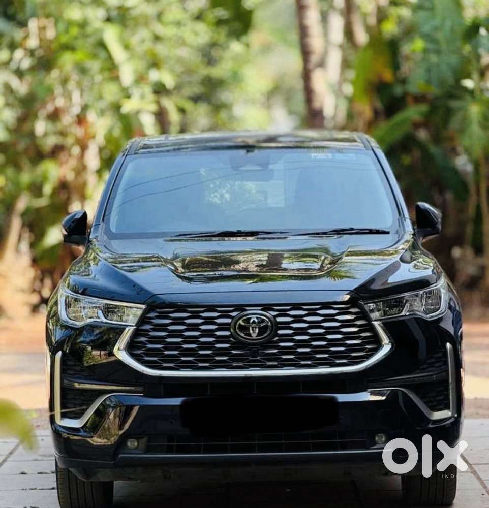Toyota Innova Hycross 2.0 Zx (o) Hybrid 7 Str, 2024, Petrol