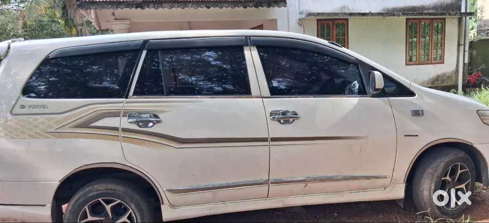 Toyota Innova 2.5 G4 2015