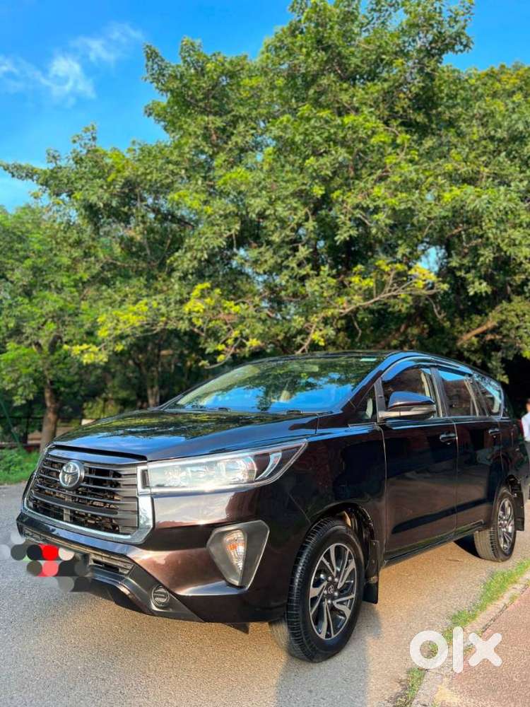 Toyota Innova Crysta [2020-ongoing] 2.4 Gx At 7 Str, 2022, Diesel