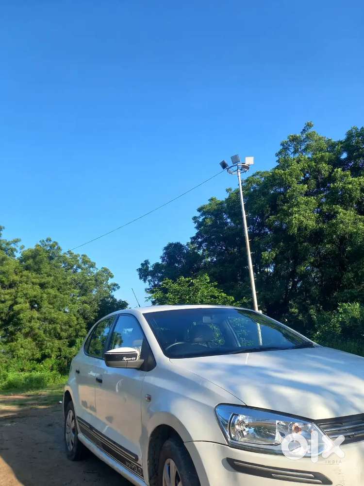 Volkswagen Polo 2012 Diesel 97000 Km Driven