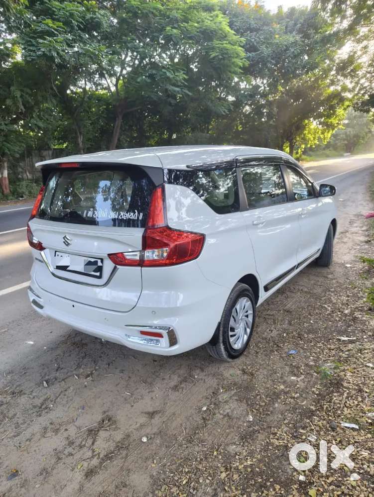 Maruti Suzuki Ertiga Vxi 2026