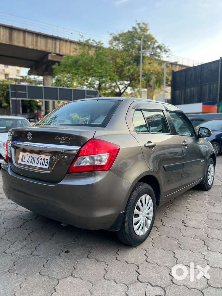 Maruti Suzuki Dzire 1.2 Vxi, 2016, Petrol