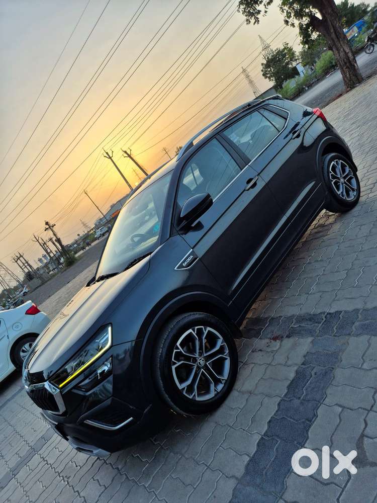 Skoda Kushaq 1.0 Tsi Style, 2022, Petrol