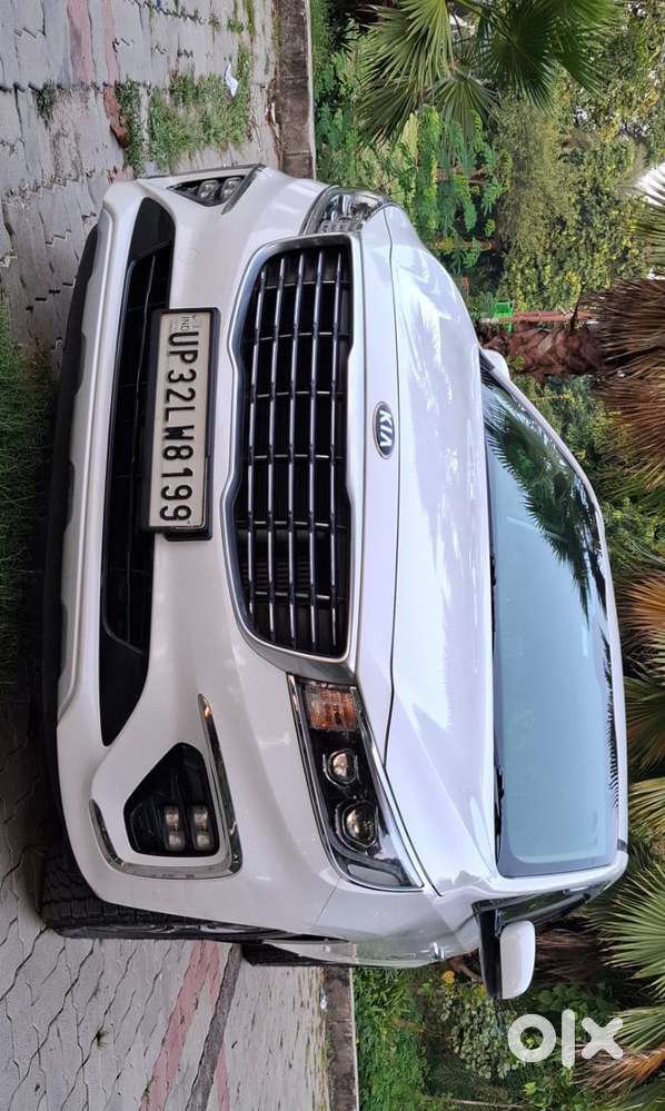 Kia Carnival Premium, 2020, Diesel