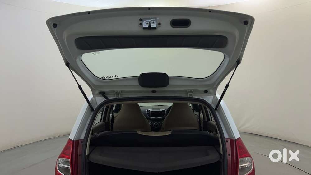 Hyundai I10 Magna 1.1l, 2012, Petrol