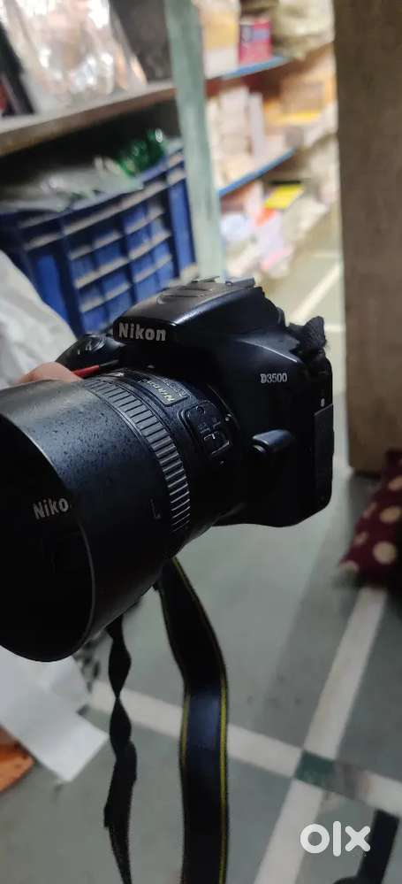 Nikon d3500 best sale 50mm 1.8