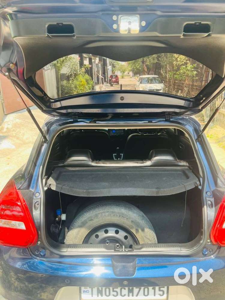 Maruti Suzuki Swift Vxi + Manual, 2023, Petrol