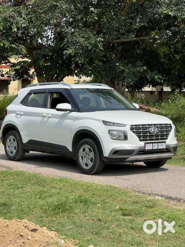 Hyundai Venue S 1.2 Petrol, 2021, Petrol