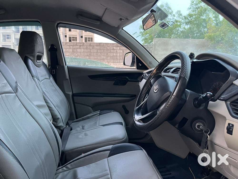 Mahindra Kuv 100 2016-2017 Mfalcon G80 K4, 2017, Petrol
