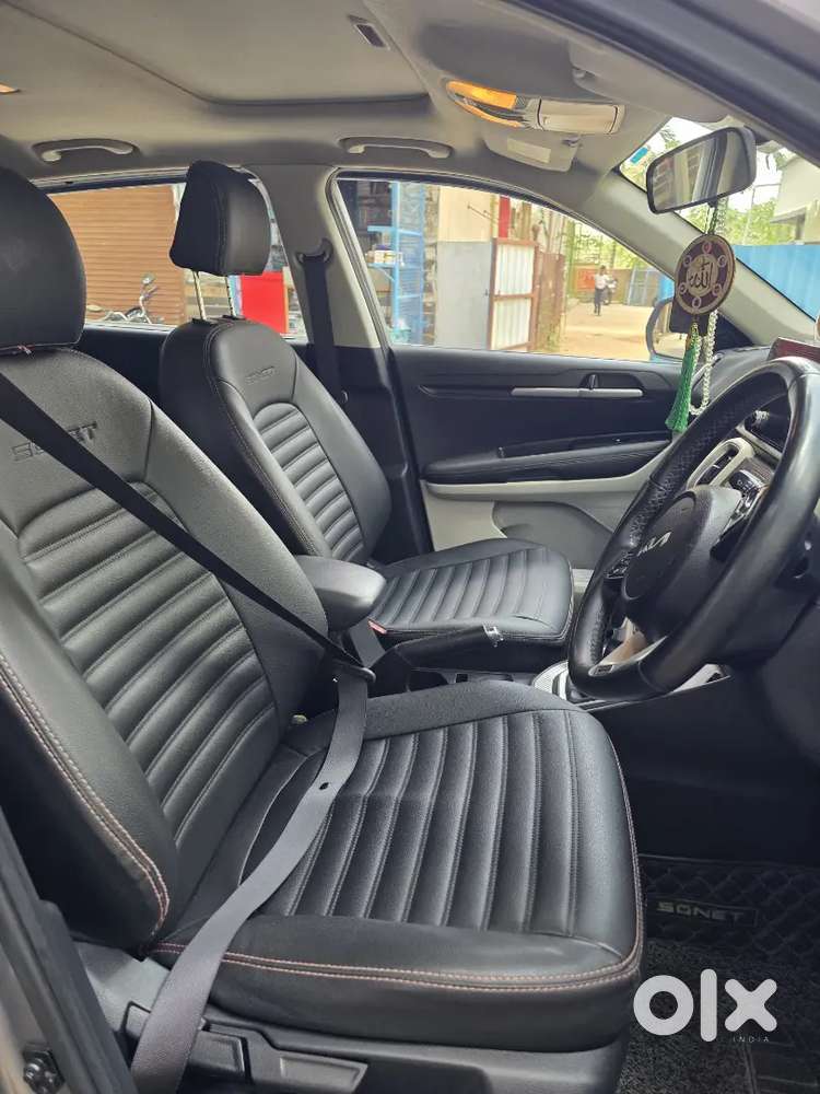Kia Sonet Htx 1.5 Diesel Manual Topend With Sunroof  2022 Model