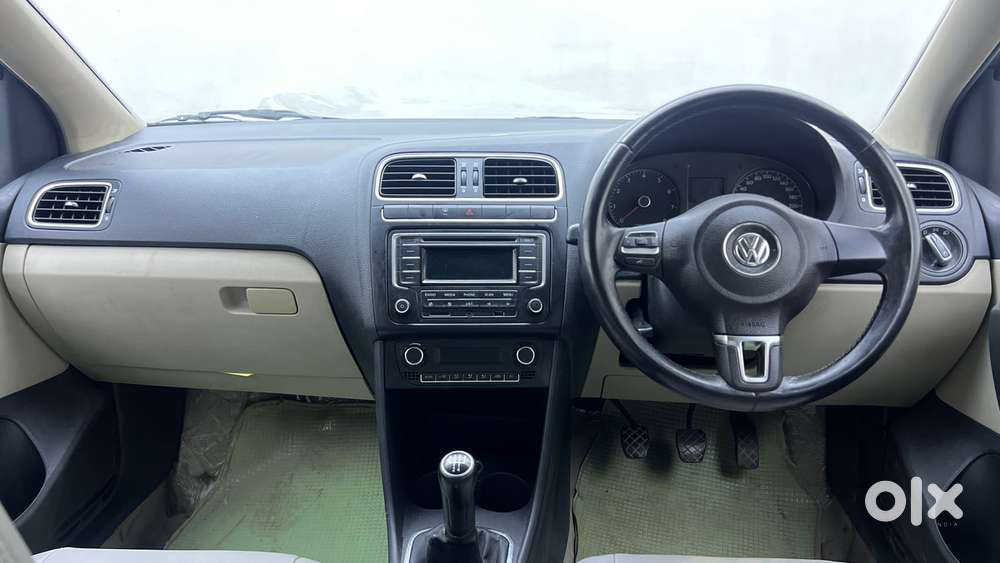 Volkswagen Polo Petrol Highline 1.2l, 2013, Petrol