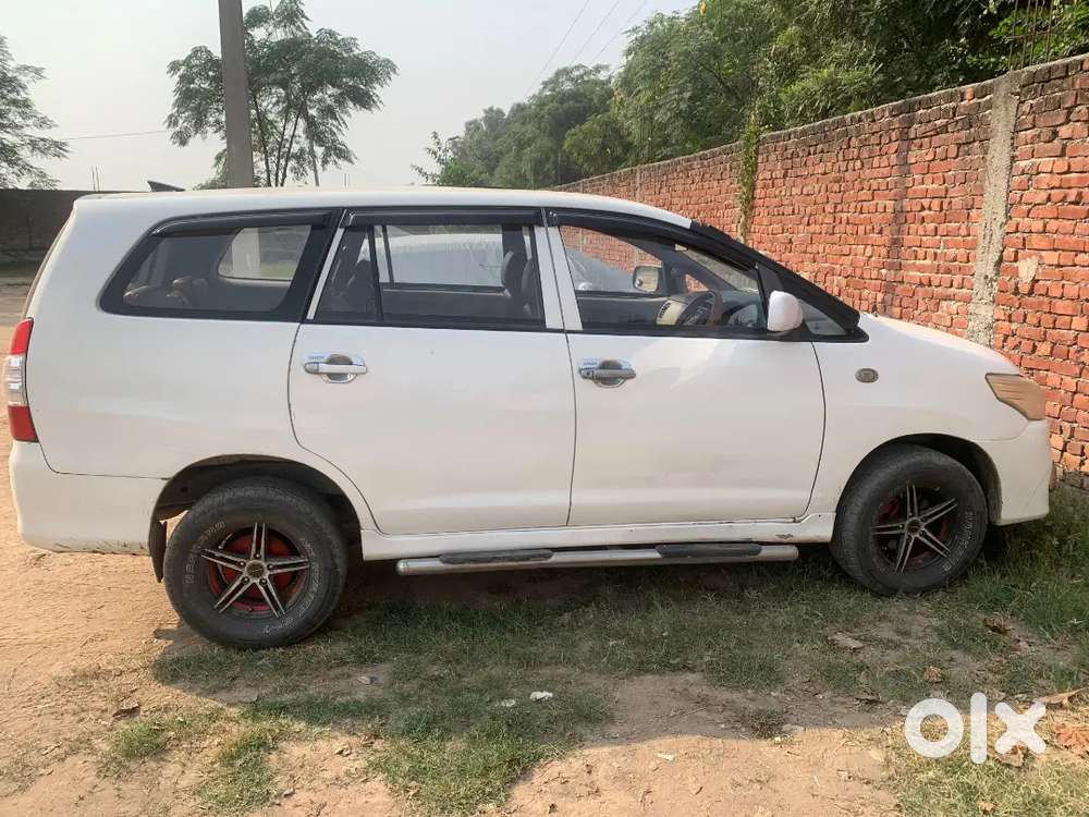 Toyota Innova Diesel 2.5 2012