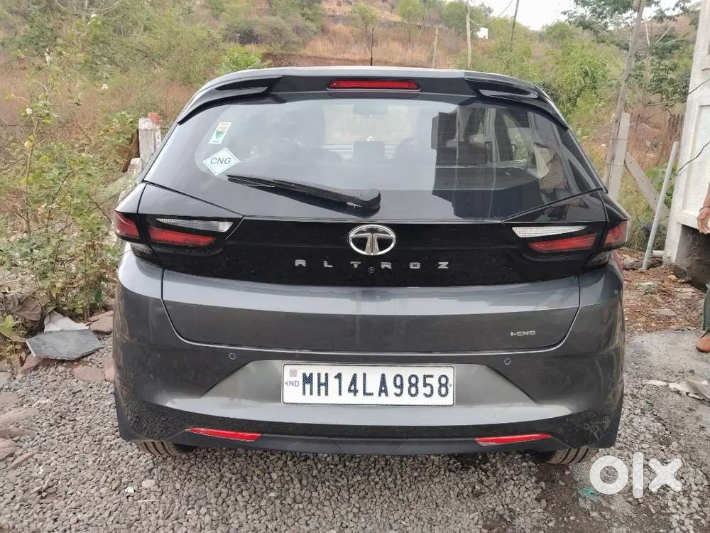 Tata Altroz 2023 Cng & Hybrids 3352 Km Driven