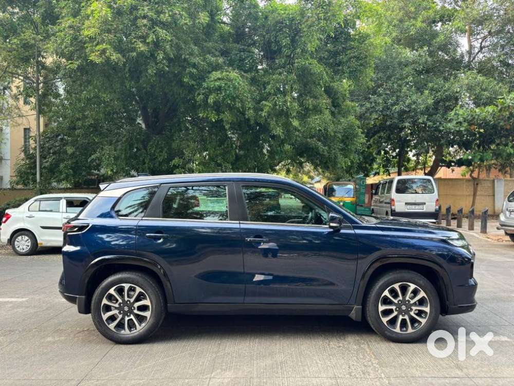 Maruti Suzuki Grand Vitara 1.5 Alpha Smart Hybrid At, 2023, Petrol