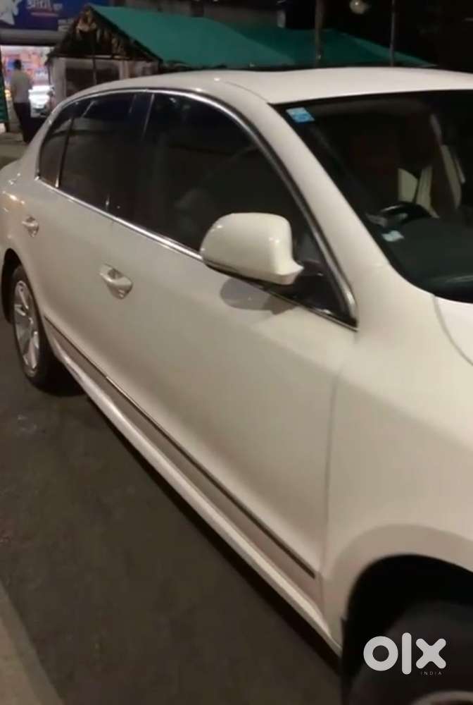 Skoda Superb 2011 Model