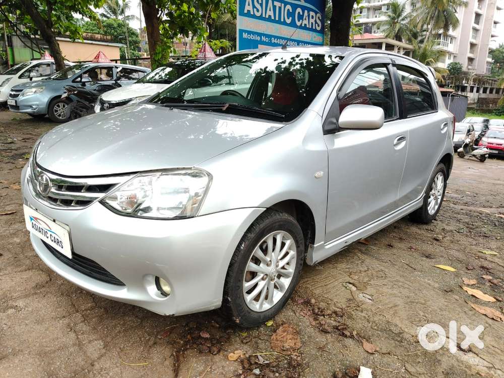 Toyota Etios Liva V Sp*, 2011, Petrol