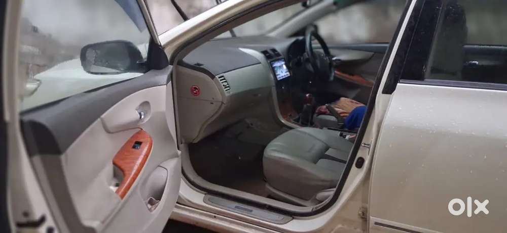 Toyota Corolla Altis 2010 Petrol +cng Good Condition