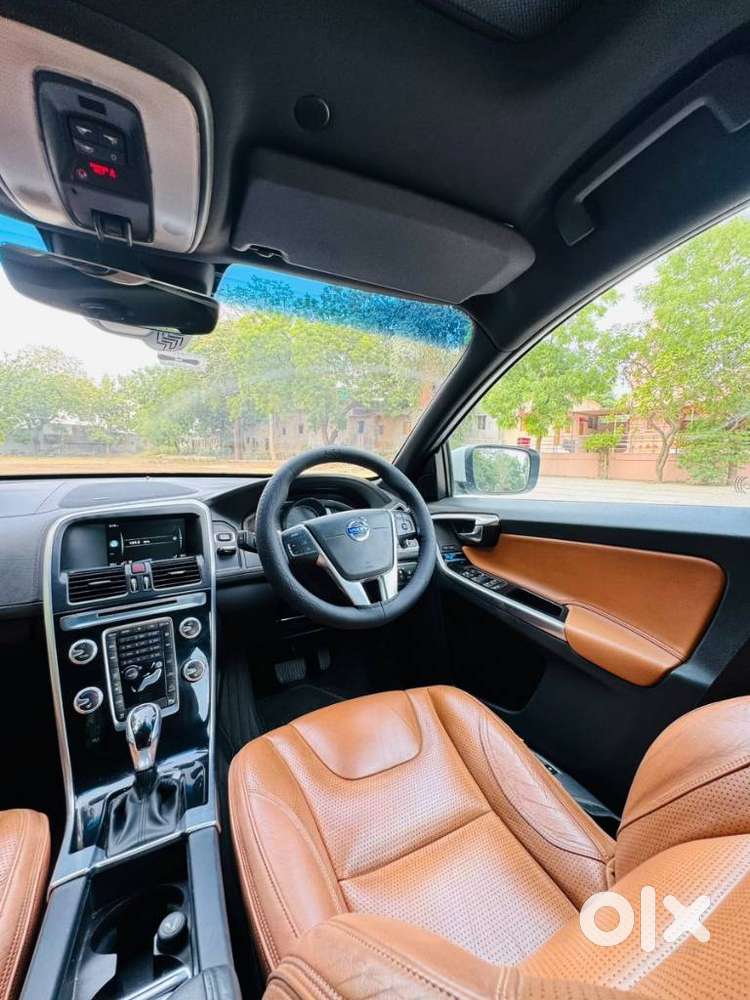 Volvo Xc60 D5 Awd Automatic, 2016, Diesel